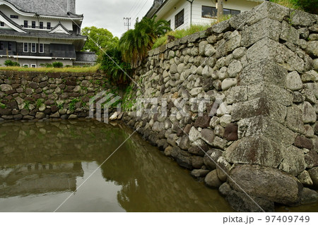 石田城011 97409749