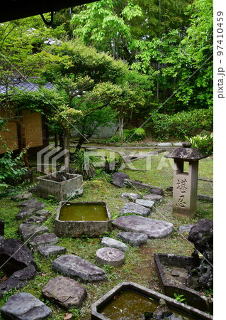 石田城063 97410459