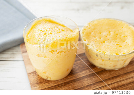 レンチンみかんケーキ完成 レンチンみかんケーキ完成 97413536