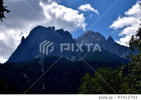 Great mountains of Sesto 97413703