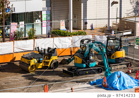 埼玉県所沢市無電柱化推進計画　道路工事 97414233