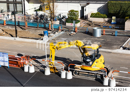 埼玉県所沢市無電柱化推進計画　道路工事 97414234