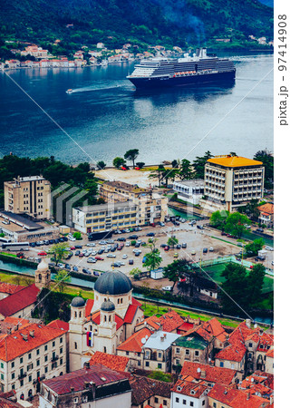 モンテネグロ　世界遺産　コトル 97414908