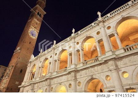 Night cityscape of Vicenza, Italy 97415524