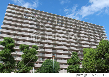 大阪市城東区関目の大規模分譲マンション「プライムコート関目パークホームズ」の外観 大阪市城東区関目の大規模分譲マンション「プライムコート関目パークホームズ」の外観 97422019