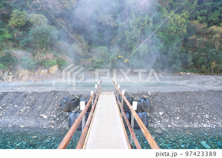 【川湯温泉 (仙人風呂)】 和歌山県田辺市本宮町川湯 97423389
