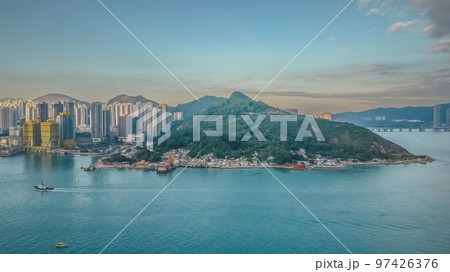 7 Dec 2022 Hong Kong fishing valley, Lei Yue Mun 97426376