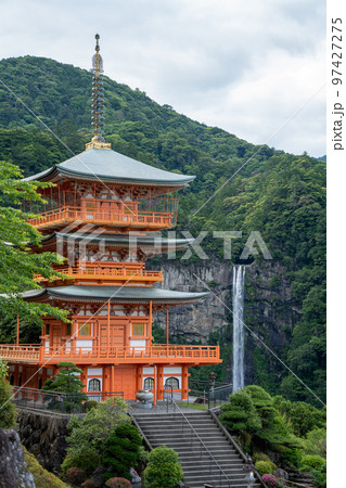 【和歌山県】　熊野那智大社 97427275