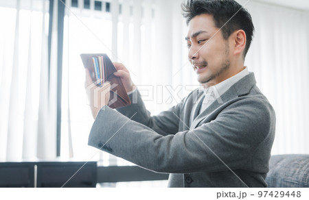 Image photo 97429448