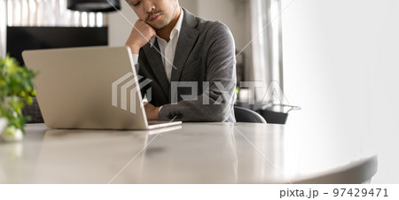 Image photo 97429471