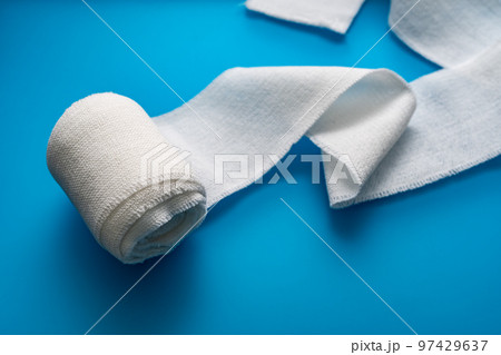 包帯 97429637