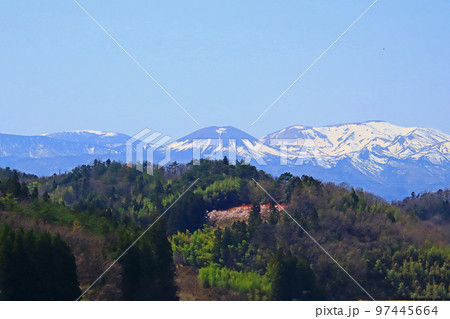 旅行や春の絶景のイメージ 旅行や春の絶景のイメージ 97445664