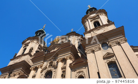 プラハ 聖ミクラーシュ教会 97445816