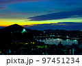 夕暮れの犬山城 97451234