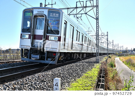 鉄道 私鉄 東武日光線 10000系 11435F(春日部) 鉄道 私鉄 東武日光線 10000系 11435F(春日部) 97452729