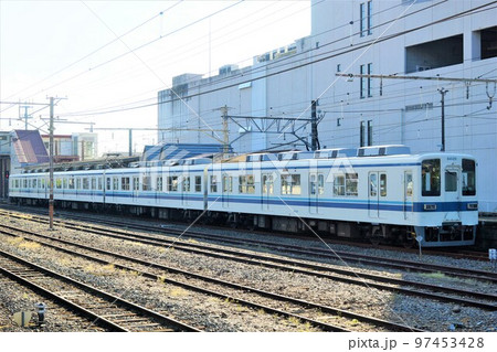 東武東上線　寄居駅（8000系） 97453428