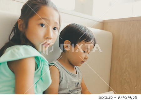 3 years old & 8 years old 3 years old & 8 years old 97454659