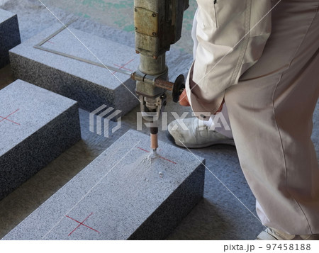 墓石・石材加工作業09 97458188