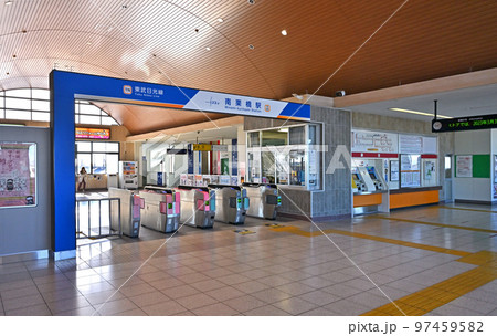 鉄道　私鉄　東武日光線　南栗橋駅改札口　構内 97459582