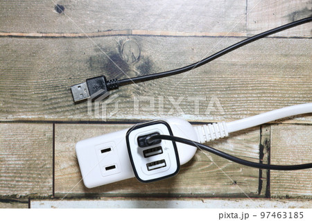 USB充電器 USB充電器 97463185