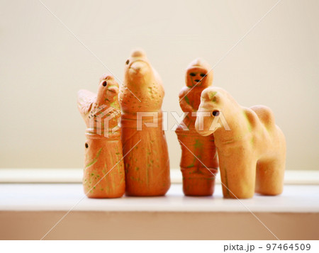 埴輪のおもちゃ 97464509
