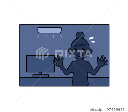 停電であわてる看護師 97469921