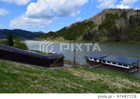 日本三大急流 最上川 97487728