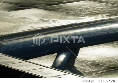航空機の羽根 97492520