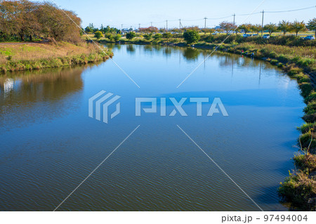 びん沼川 びんぬまはしからの眺め 秋の風景 びん沼川 びんぬまはしからの眺め 秋の風景 97494004