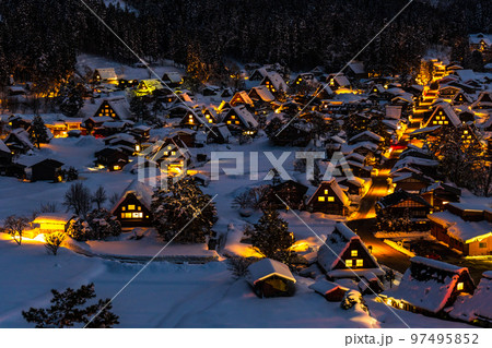 冬の白川郷（夜景） 97495852