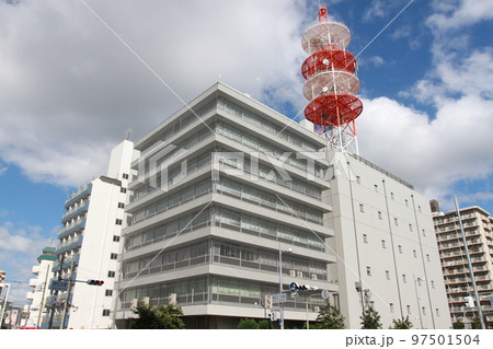 大阪市城東区成育にある「NTTコム関目ビル」 97501504