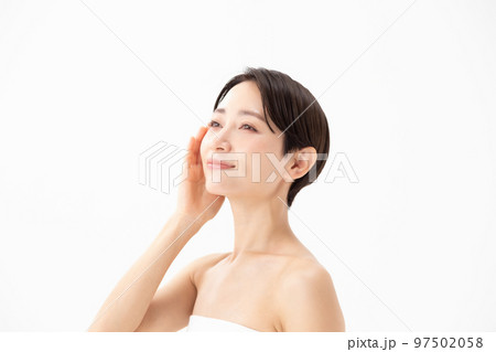 スキンケア　女性　白バック 97502058