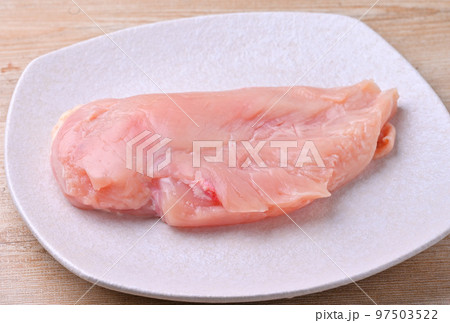 鶏むね肉、鶏胸肉、ムネ肉、生肉、精肉、未調理、とり肉、鶏肉。 97503522
