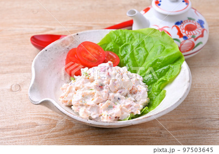 ホッキ貝入りサラダ、北寄貝サラダ、ほっき貝サラダ、寿司ネタ。 ホッキ貝入りサラダ、北寄貝サラダ、ほっき貝サラダ、寿司ネタ。 97503645