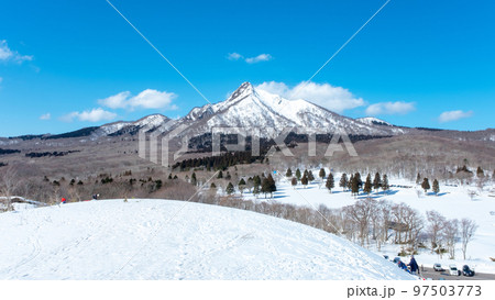 スノーシュートレッキングのイメージ　大山鏡ヶ成   97503773