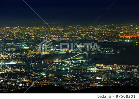 【兵庫県】六甲山から見た神戸の夜景 97508201