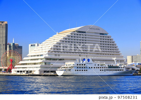 【兵庫県】快晴のメリケンパーク 【兵庫県】快晴のメリケンパーク 97508231