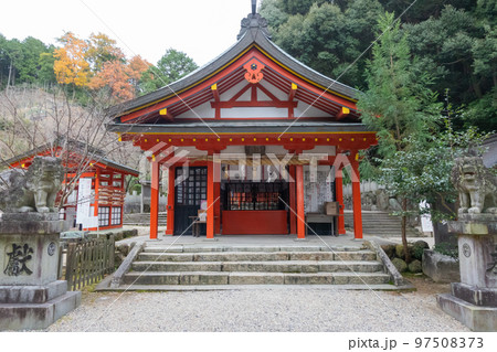 本宮山の麓にある大縣神社本宮（尾張三山） 97508373