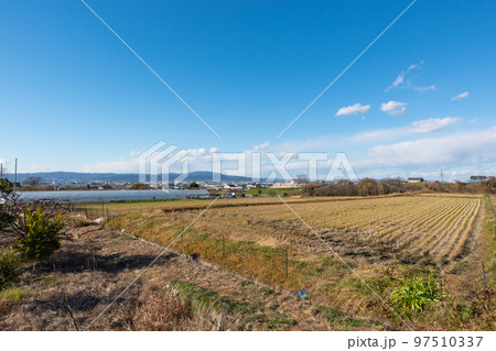 山の辺の道（奈良県天理市） 97510337