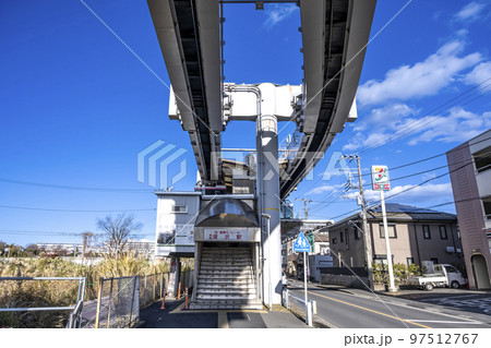 鎌倉市梶原の都市風景　湘南深沢駅 97512767