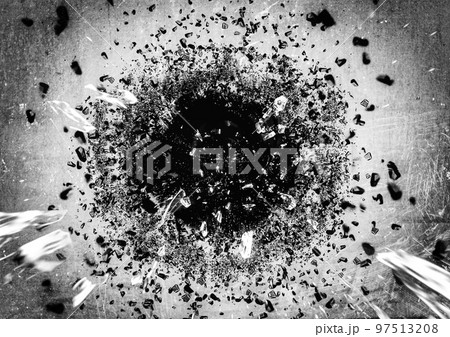 爆発の衝撃で壁に穴が開いた抽象的な背景 爆発の衝撃で壁に穴が開いた抽象的な背景 97513208