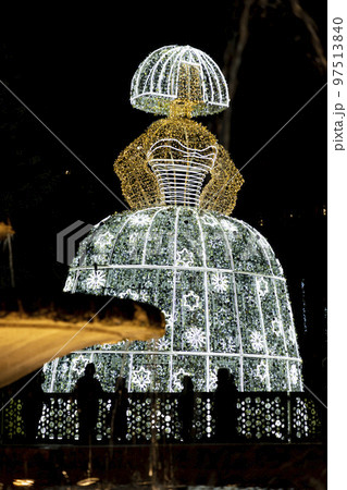 Menina. Menina de luz decorating the streets of the city of Madrid at Christmas time. Merry Christmas 2022. Photography. 97513840