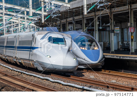 山陽新幹線　徳山駅にて 97514771