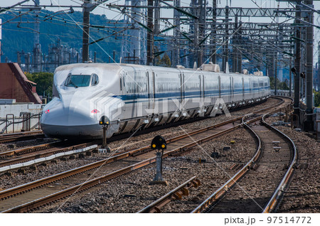 山陽新幹線　徳山駅にて 97514772