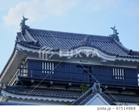 岡崎城の天守閣（愛知県岡崎市）　2022年10月 97514969