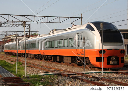 新潟にて改造を待つ、フレッシュひたち車両 97519573