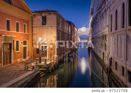 Bridge of Sighs in Venice, Italy at twilight over the Rio di Palazzo 97522706