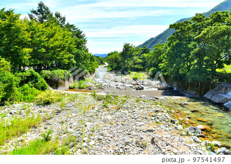 上小寺尾橋／武石川より下流方向を望む(長野県上田市)【2022.8】 97541497