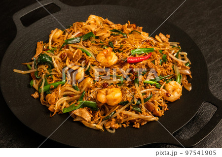台湾焼そば Taiwanese tyle sweet and spicy fried noodles 台湾焼そば Taiwanese tyle sweet and spicy fried noodles 97541905