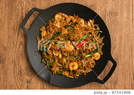 台湾焼そば Taiwanese tyle sweet and spicy fried noodles 台湾焼そば Taiwanese tyle sweet and spicy fried noodles 97541906